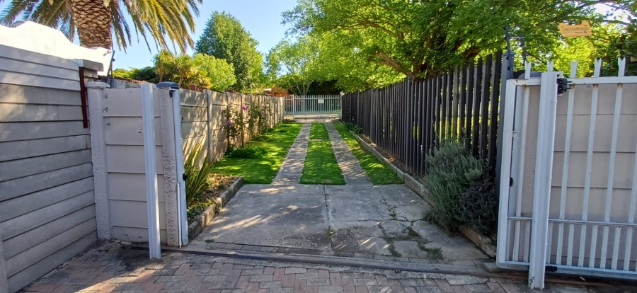 5 Bedroom Property for Sale in Morelig Free State